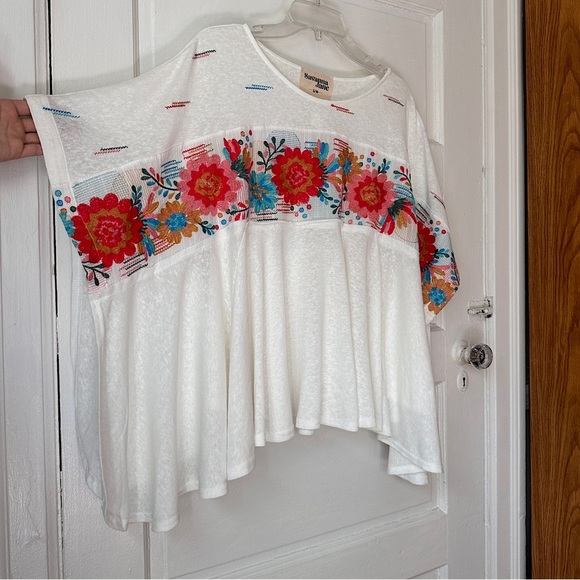 Savanna Jane Floral Embroidered Kimono Sleeve Blouse Flowy Relaxed Fit Boho - Picture 4 of 16